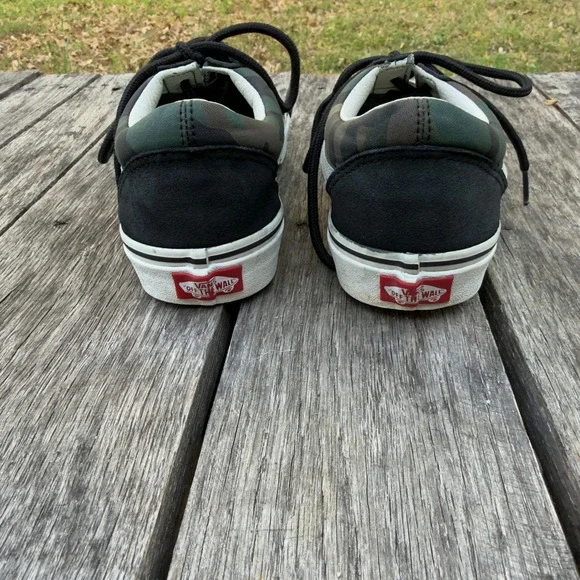 Vans Old Skool Camo Green Suede Low Top Sneakers Mens 7.5 Women 9 500714 - Picture 2 of 6